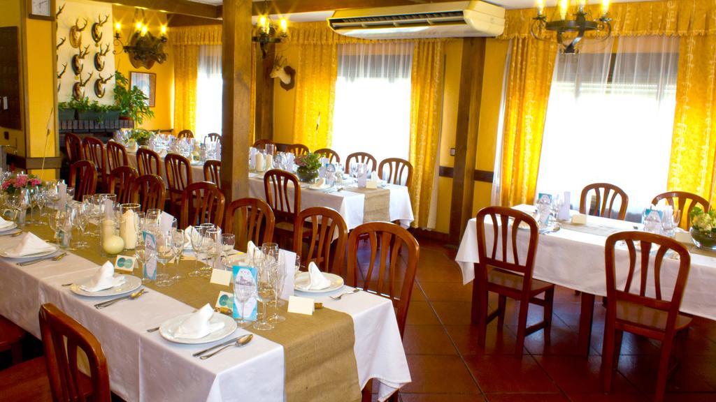 Hospedium Hostal Restaurante El Mirador De Atienza Exterior foto